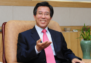 고윤환 문경시장 한국지역신문협회 경북연합 인터뷰