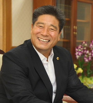 송필각 도의회의장 후반기-정례회 운영 인터뷰