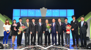 김관용 도지사, 독도를 문화예술 섬으로 세계에..