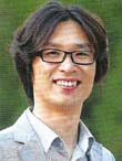 먹물에 묻어나는 꽃향과 함께 삶의 여유를