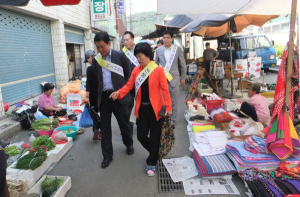 칠곡군의원 추석맞이 전통시장 장보기