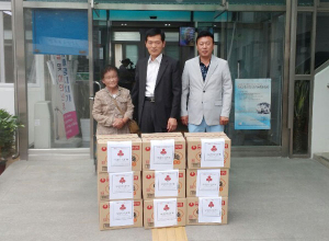 신동농약종묘사 이종태 대표, 라면 기증