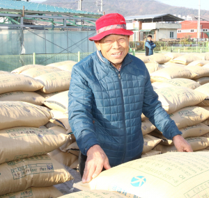 공공비축미 ‘특등급’ 농민의 함박웃음