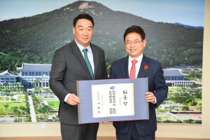 경북도 성과 중심 대규모 파격 인사<br>정희용 민생특보 임용, 정책반영 기대