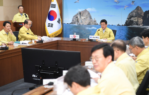 이철우 지사 긴급 영상회의, 산불 대응태세와 예방활동 점검