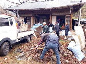가산면, 기초수급가구 대상 집청소 봉사 활동 실시