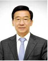 이인기 예비후보, 불출마-정계은퇴 선언