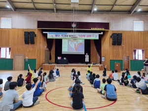 칠곡도서관, 학교로 찾아가는 동화작가와의 만남