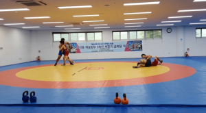 석전중학교 레슬링부 훈련장 방문