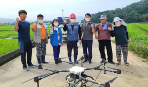 칠곡군, 벼 드론 공동방제로 일손걱정 ‘뚝!’