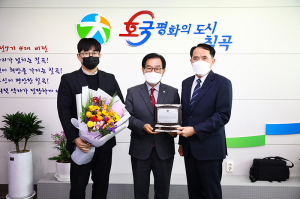 천안함 진수식 불참한 천안함장이 칠곡군을 찾은 이유?
