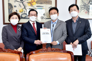 이철우 경북도지사, ‘지방 살리는 예산 달라’ 호소