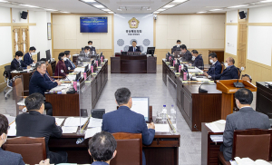 경북도의회 건설소방위, 물 샐 틈 없는 예산안 심사 이어가