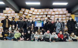 상승태권도장, 라면 250박스 기탁