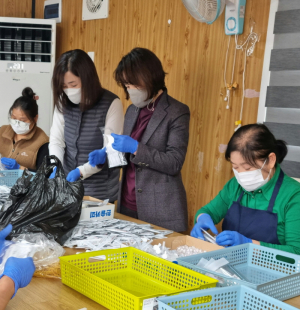 칠곡교육지원청, 각급학교에 신속항원검사도구(키트) 지원