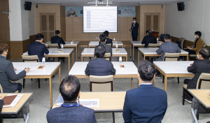 ‘지금 경상북도의회는 “공직선거법” 열공 중’