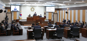칠곡군의회 2023년 예산안 6735억 의결