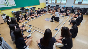 4차산업 혁명 시대를 이끌어갈 핵심 인재 석적중 학생들