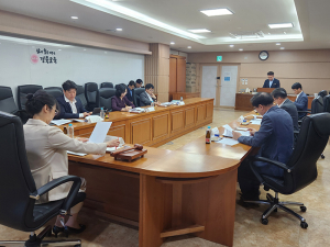 경북교육청, 2025년 제2차 정책연구용역심의위원회 개최