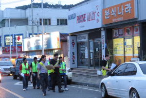 칠곡경찰서 ‘외국인 자율방범대’ 순찰활동 