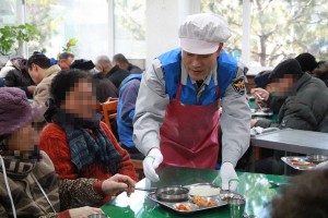 칠곡서, 청렴동아리 연말 소외계층 무료급식 봉사활동 가져