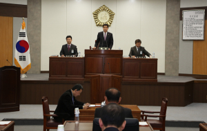 칠곡군의회 2015년도 첫 임시회 마무리