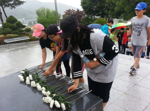 매원초, 호국보훈의 달 기념 충혼탑 참배