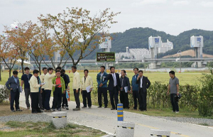 백선기 칠곡군수, 탁상 행정 No... 현장 행정 OK