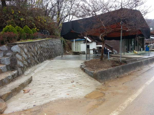 기산면 각산1리 경로당 출입로 경사로 설치