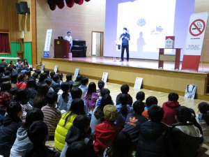 신기한 마술로 펼쳐진 금연실천 세상