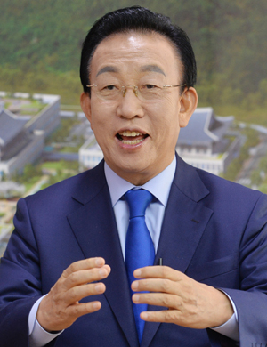 신도청시대 개막… 행정관할과 소재지 일치, 명실상부한 지방자치