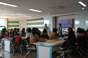 왜관초등 한누리 도서관 학부모 명예사서 연수회 가져