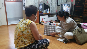 칠곡군, 의료급여 집중사례관리군 대상자에 ‘약먹는 달력’ 보급