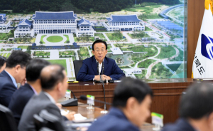 김관용 경북지사, 민생과 경제 지켜내는 일이 가장 급선무