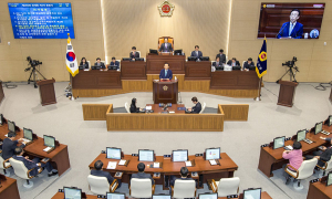 김관용 도지사, 내년 도정 ‘일자리’, ‘신산업 육성’에 역점
