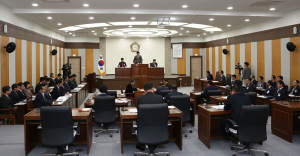 칠곡군의회, 2017년도 예산안 4,510억원 의결