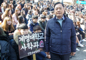 70세에 대학생 된 신현문 회장 '화제'<br>올해 계명대 사학과에 입학, 배움의 恨 풀어