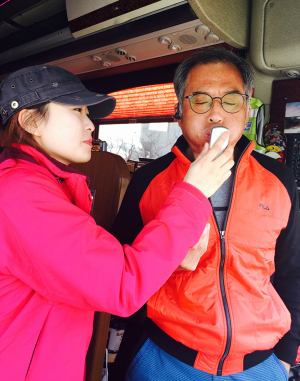 칠곡군, 전세버스 운전기사 대상 ‘음주측정’ 실시