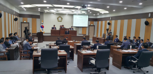 칠곡군의회 제240회 정례회 폐회