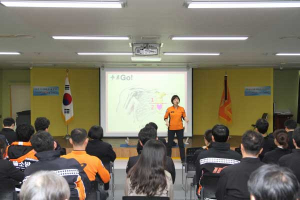 화재진압과 응급처치까지 함께 처리한다