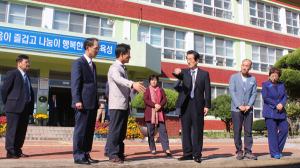 이영우 도교육감, 특성화고 전환 칠곡고 방문