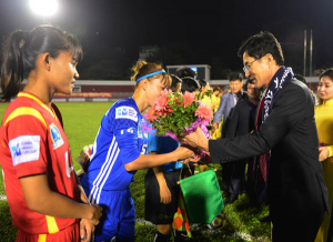 엑스포 성공개최 친선 여자축구 뜨거운 열기 속에 열려