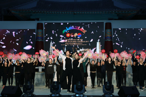 오늘 호찌민에서 한-베 화합의 축포 터진다
