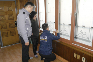 칠곡서, 경로당 등 노인이용공간 창문열림경보기 설치
