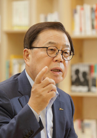 남유진 예비후보, 경선 정보 사전유출 관련 기자회견<br>“특정 후보에게 경선 정보 유출, 관련 후보 자격 박탈해야”