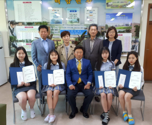 칠곡군 세경회, 순심고·순심여고 학생장학금 지급  
