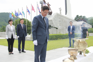 이철우 도지사 당선인, 다부동전적기념관에서 첫 행보