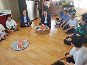 칠곡군, 간부공무원 무더위쉼터 방문·점검
