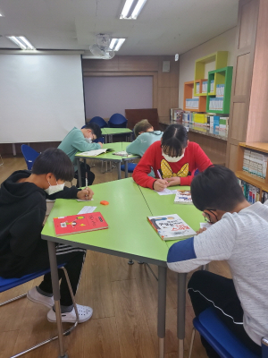 인평초, 도서관 12월 독서 행사 실시