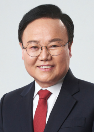 국힘 김재원 경북도지사 예비후보, 이철우 지사와 최종 경선